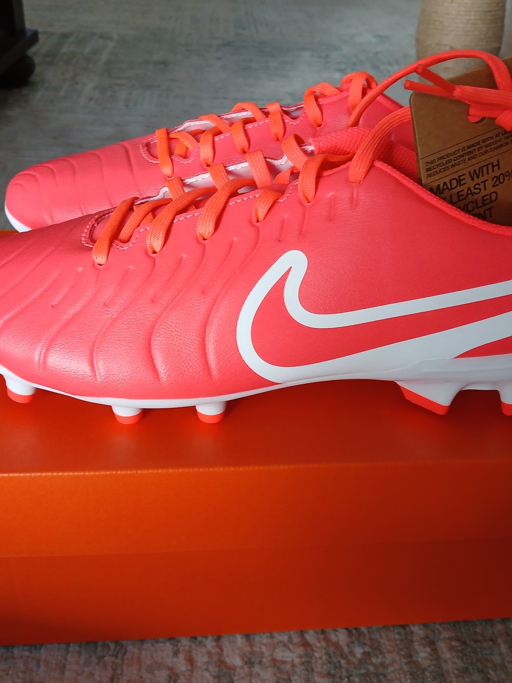 Nike Legend 10 Club Soccer Cleats
